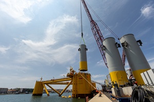 Mammoet supports floating wind turbine assembly at Port la Nouvelle in France