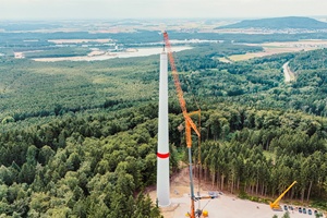 Max Bögl completes concrete tower for high hybrid wind turbine