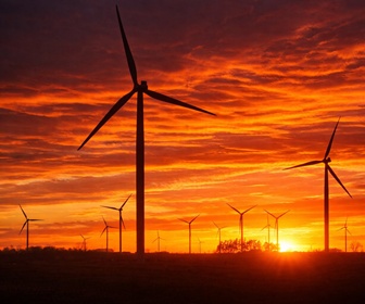 #40 Wind turbines installed near Iowa falls, IA, USA (courtesy Joey Bashaw)